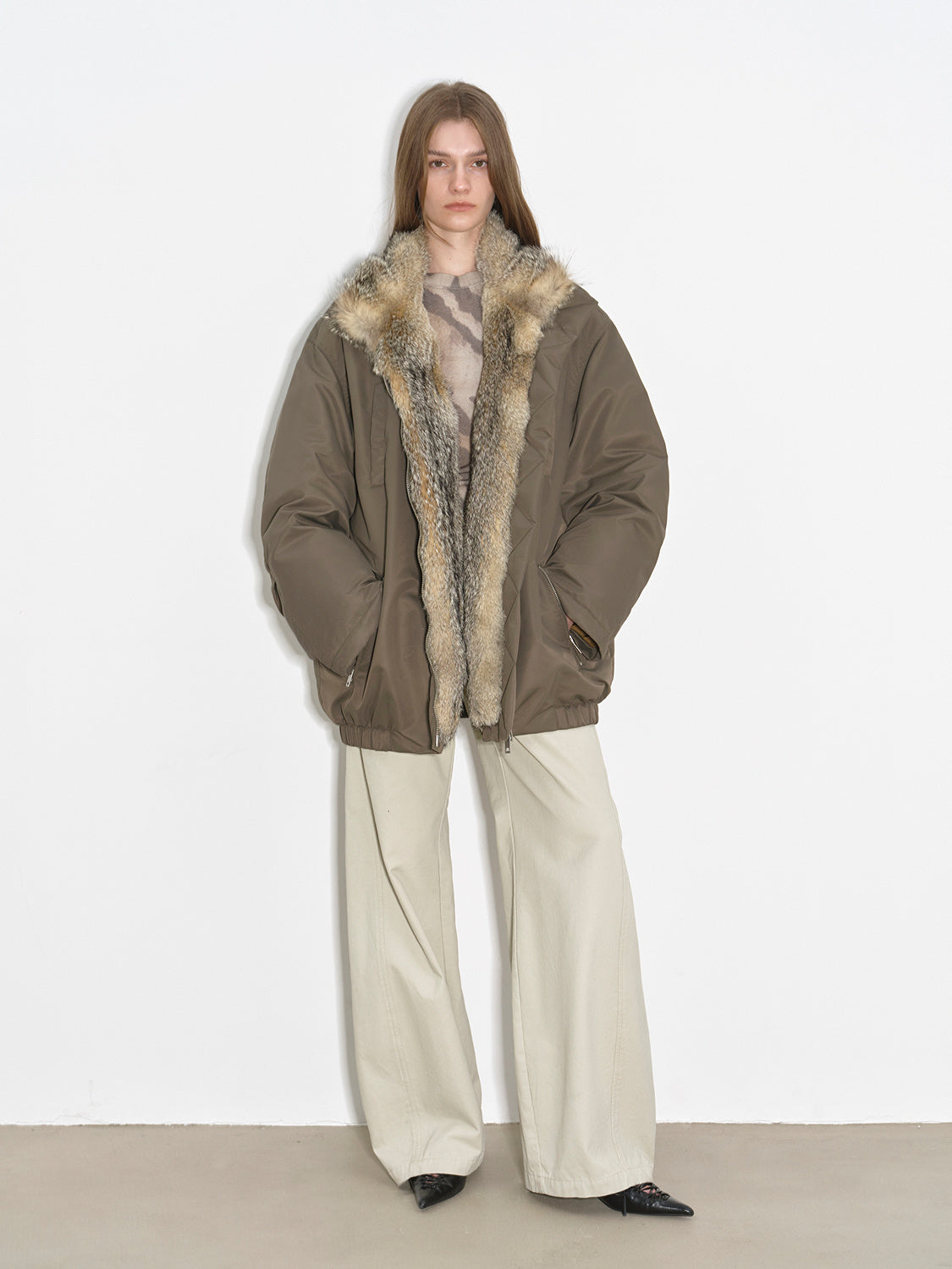 Travel Notes Fashionable warm and fluffy waterproof outdoor fox fur collar removable down parka for winter-0