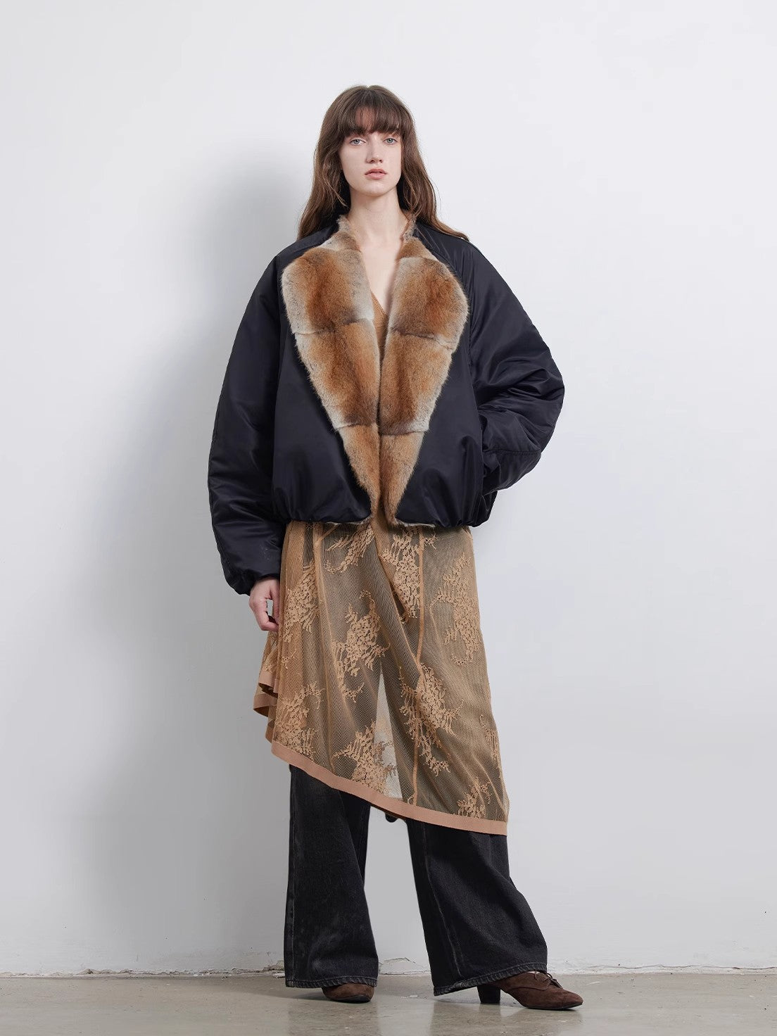 Hull Contract Colorblocked Fur Round Neck Short Parka Jacket-4